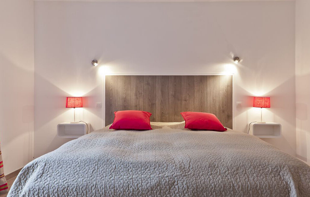 FS4-Luxury-villas-105136-02-Saint-Hubert-bedroom-1460114-1L